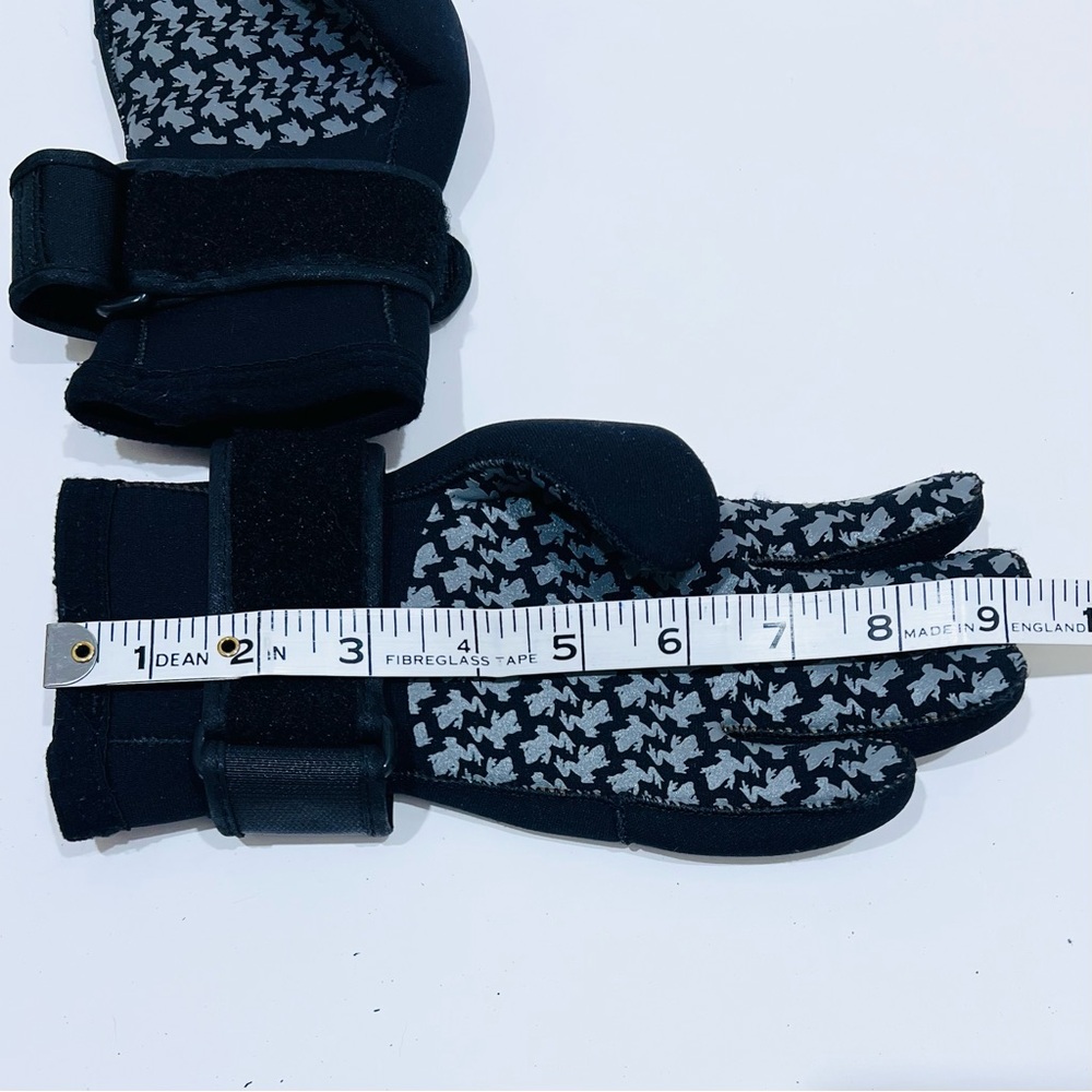 Dive Gloves - Picture 6 of 6